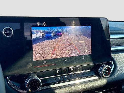 Used 2025 GMC Canyon Elevation image 14