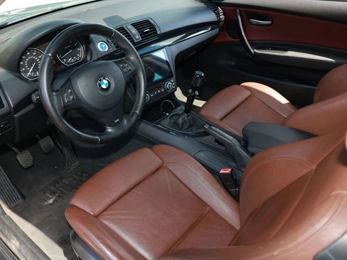 Used 2009 BMW 135i Coupe w/ Sport Pkg RWD image 18