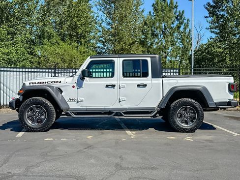 Used 2022 Jeep Gladiator Rubicon w/ Trailer Tow Package AWD/4WD image 6