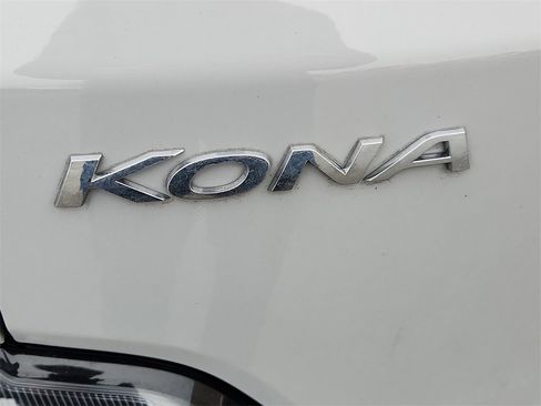 Used 2023 Hyundai Kona SE image 25