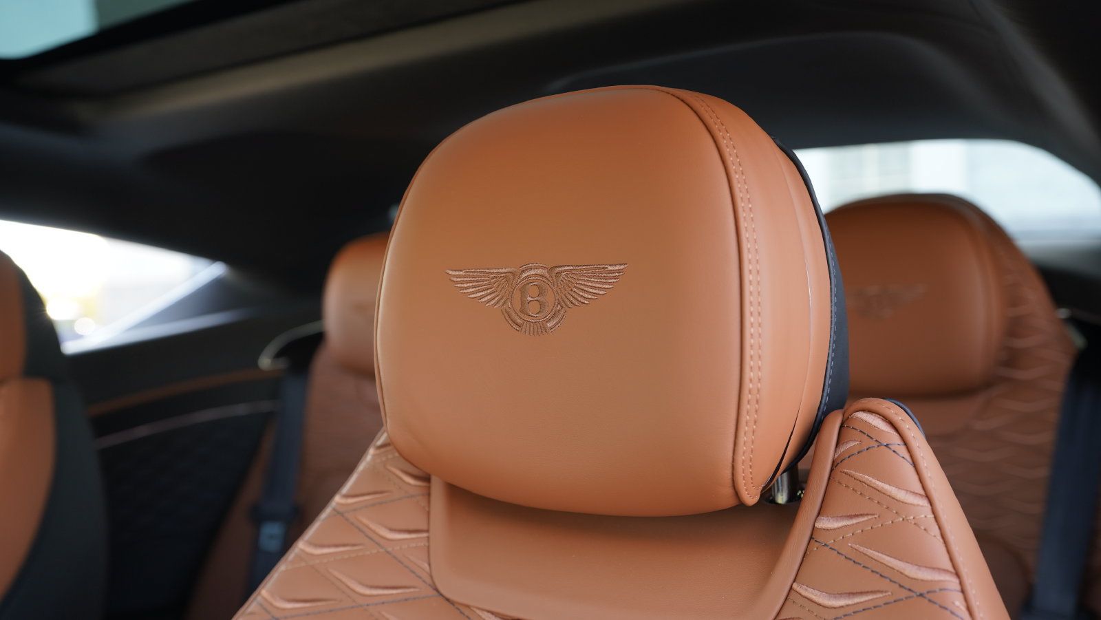 Certified 2026 Bentley Continental GT Mulliner AWD/4WD image 32