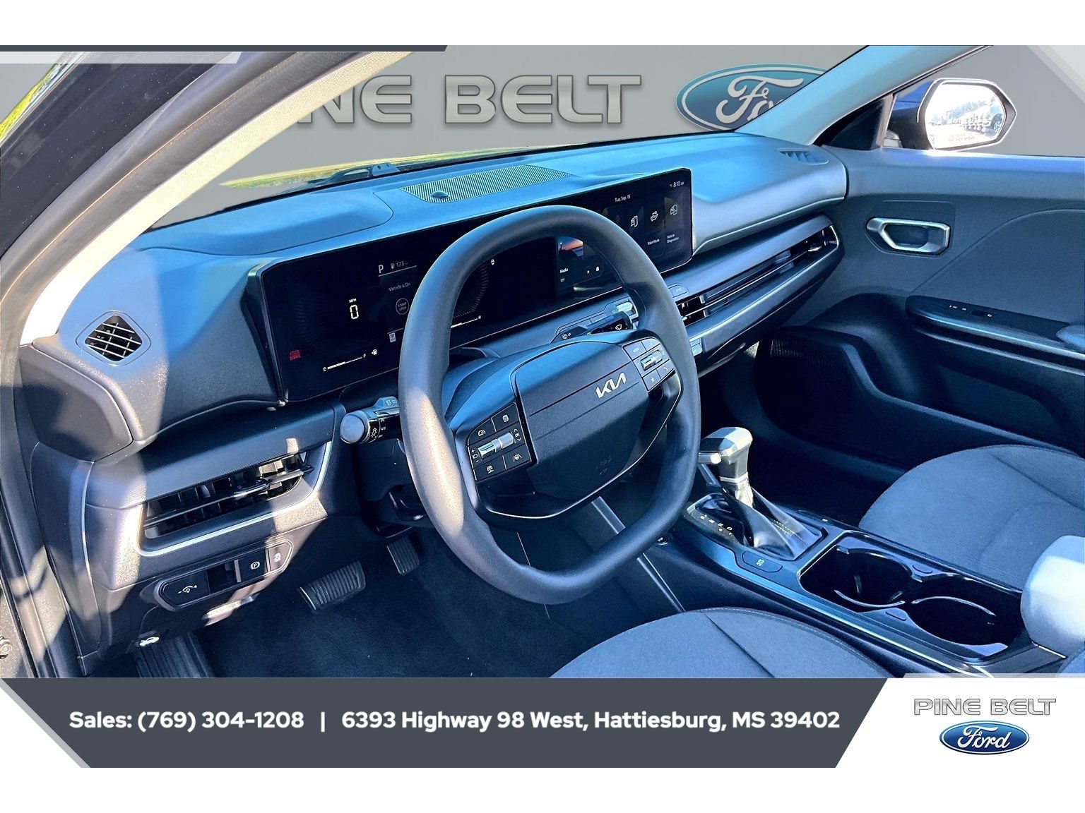 Used 2025 Kia K4 FWD image 12