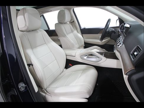 Used 2021 Mercedes-Benz GLE 350 4MATIC image 18
