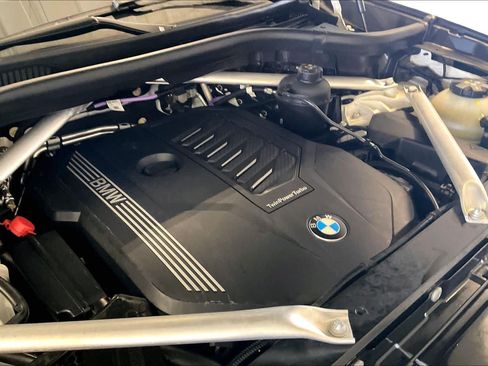 Used 2023 BMW X5 xDrive40i w/ Premium Package AWD/4WD image 29