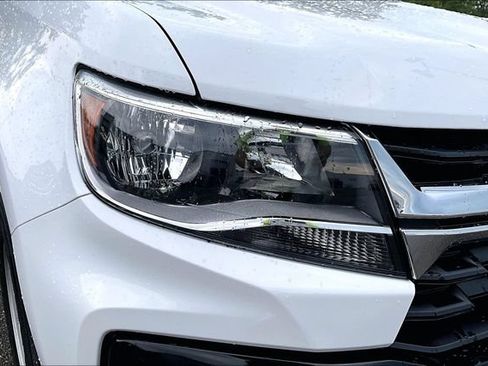 Used 2022 Chevrolet Colorado W/T w/ WT Convenience Package AWD/4WD image 28