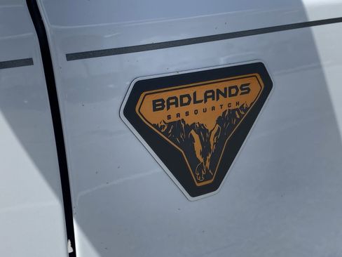 New 2026 Ford Bronco Badlands AWD/4WD image 10