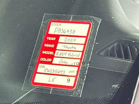 Used 2024 Toyota RAV4 LE image 24