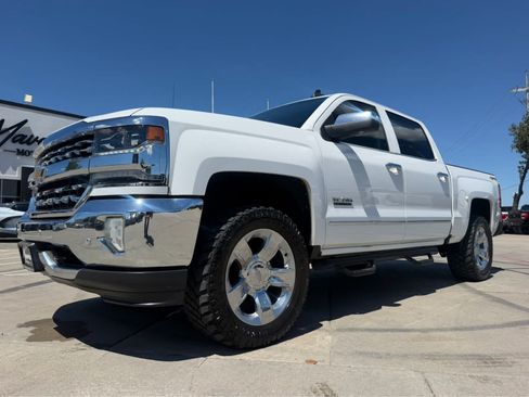 Used 2017 Chevrolet Silverado 1500 LTZ w/ Texas Edition AWD/4WD image 7