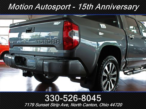 Used 2018 Toyota Tundra Limited w/ Limited Premium Package AWD/4WD image 10