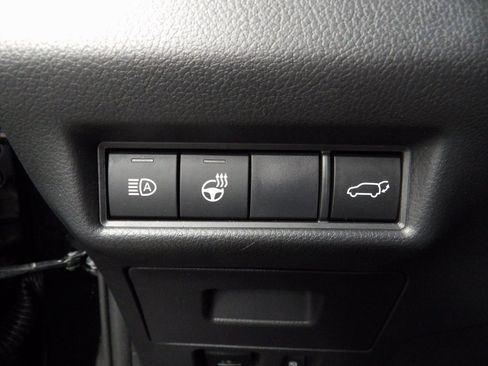 Used 2025 Toyota Grand Highlander AWD image 47