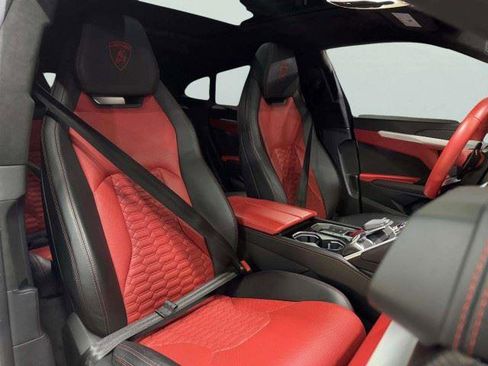 Used 2019 Lamborghini Urus AWD/4WD image 72