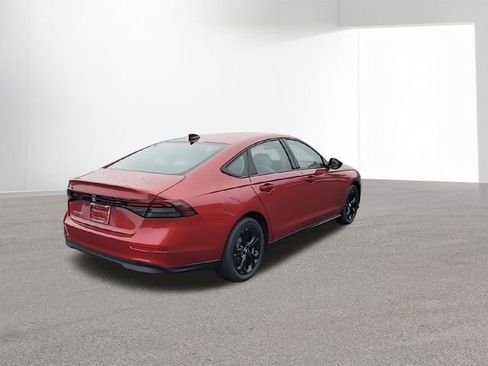 New 2025 Honda Accord SE image 9