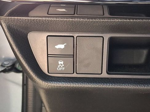 Certified 2025 Acura ADX AWD image 28