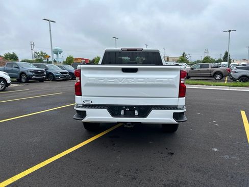 Used 2024 Chevrolet Silverado 1500 Custom AWD/4WD image 8