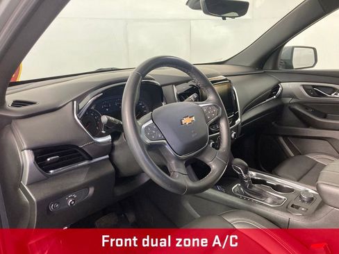 Used 2023 Chevrolet Traverse LT w/ Rear Camera Mirror Package AWD/4WD image 17
