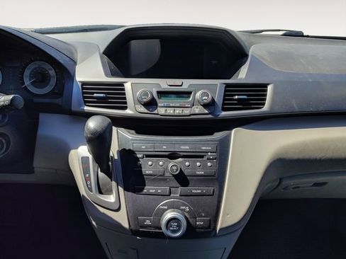 Used 2013 Honda Odyssey EX image 11