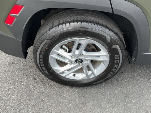 Certified 2025 Hyundai Tucson SE image 6