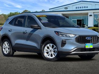 Certified 2024 Ford Escape Active AWD/4WD video 2