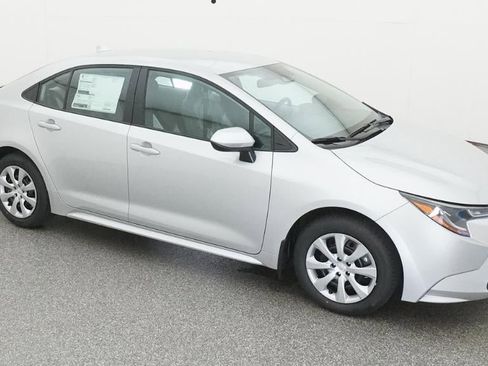 New 2026 Toyota Corolla LE image 12