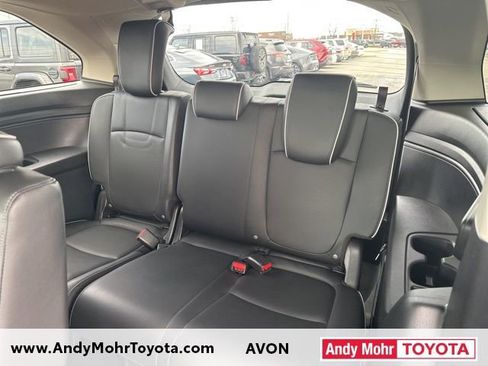 Used 2025 Honda Odyssey Touring image 11