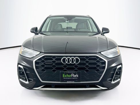 Used 2022 Audi Q5 2.0T Premium w/ Convenience Package AWD/4WD image 2