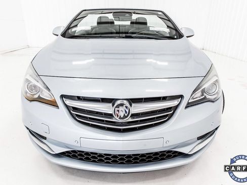Used 2019 Buick Cascada Premium image 9