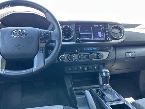 Used 2023 Toyota Tacoma TRD Off-Road w/ Technology Package AWD/4WD image 19