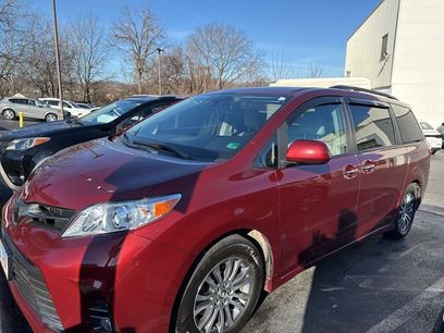Used 2020 Toyota Sienna XLE Premium