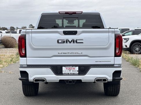 New 2026 GMC Sierra 1500 Denali Ultimate AWD/4WD image 4