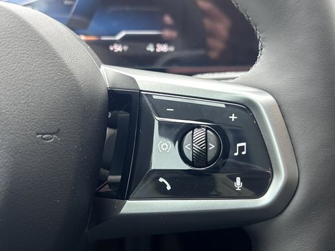 Used 2026 BMW i5 eDrive40 w/ M Sport Package image 12