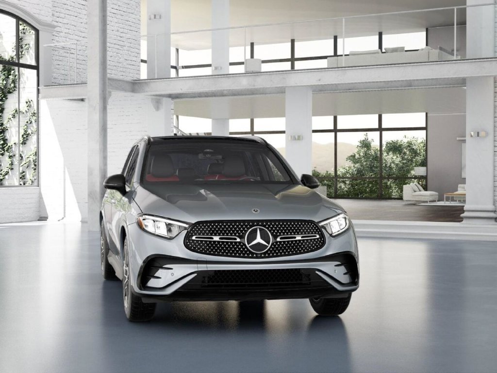 Used 2026 Mercedes-Benz GLC 300 4MATIC image 8