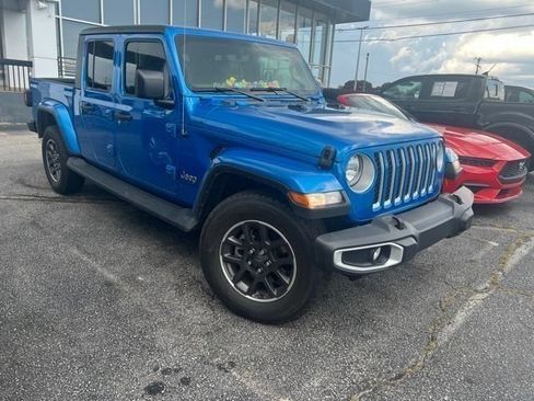 Used 2022 Jeep Gladiator Overland w/ Popular Equipment Package AWD/4WD image 1