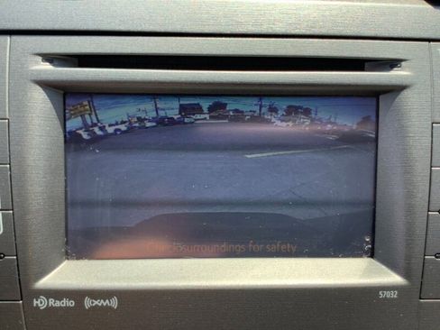 Used 2014 Toyota Prius Three w/ Solar Roof Package FWD image 20