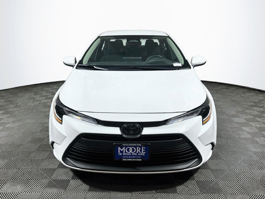 Certified 2024 Toyota Corolla LE FWD image 2