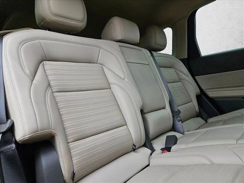 Used 2024 Lincoln Nautilus Reserve AWD/4WD image 20