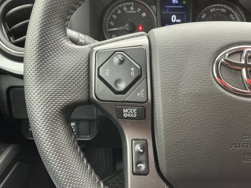 Used 2023 Toyota Tacoma SR image 9