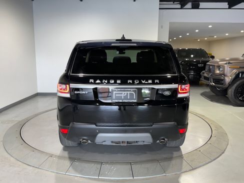Used 2017 Land Rover Range Rover Sport SE image 15