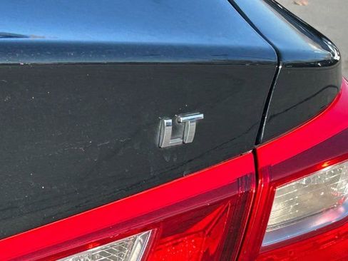 Used 2023 Chevrolet Malibu LT image 5