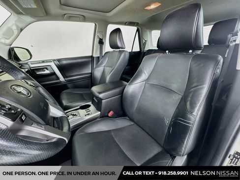 Used 2016 Toyota 4Runner Limited AWD/4WD image 21