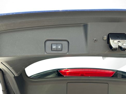 Used 2022 Nissan Rogue SL FWD image 12