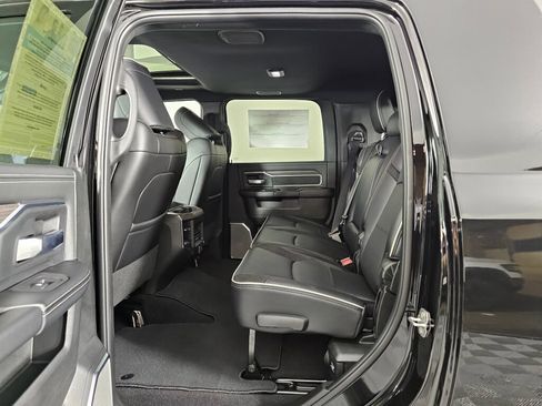 New 2026 RAM 3500 Laramie AWD/4WD image 35