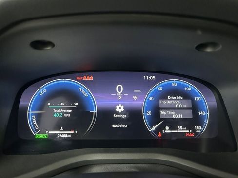 Used 2025 Toyota Camry XLE AWD/4WD image 16