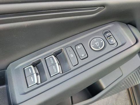 Used 2024 Honda Accord EX image 18