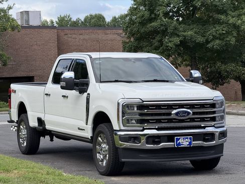 Used 2025 Ford F350 King Ranch w/ Chrome Package AWD/4WD image 3