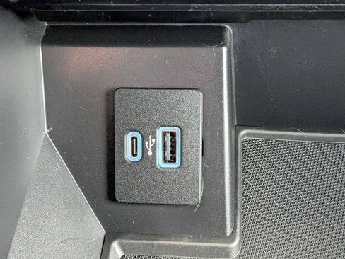 Certified 2022 Ford F150 Lariat AWD/4WD image 24