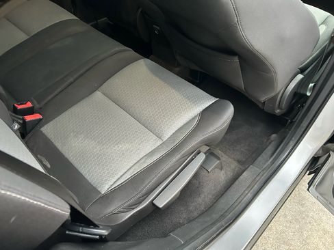 Used 2018 Ford Escape SE image 12