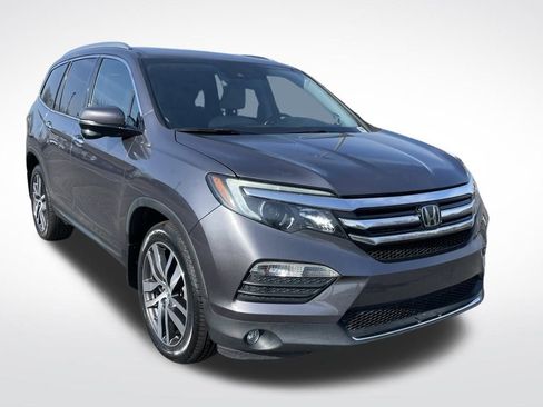 Used 2016 Honda Pilot Touring image 8