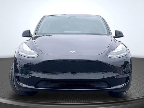 Used 2020 Tesla Model Y Long Range AWD/4WD image 3