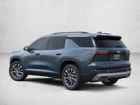 New 2026 Chevrolet Traverse LT w/ Sun and Wheel Package FWD image 4