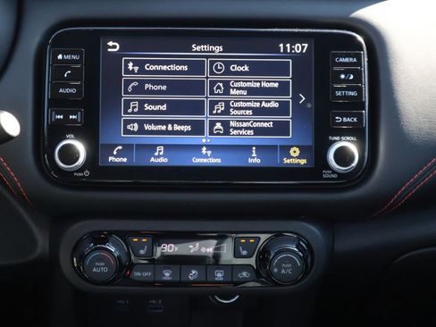 Used 2023 Nissan Kicks SR w/ SR Premium Package image 14